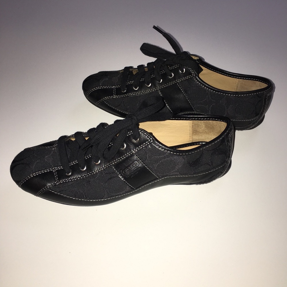 #22 (NEW) Coach Shoes 💯 Authentic!!